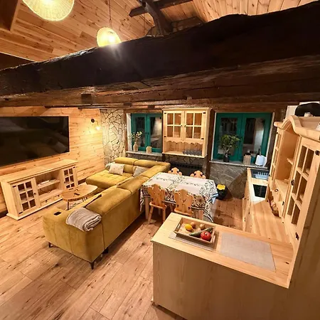 Chalet Lesna 6
