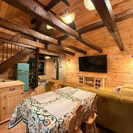 Lesna 6 Chalet